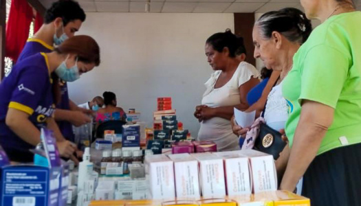 Más de 150 personas beneficiadas con brigada médica de la Lotería en Acajutla