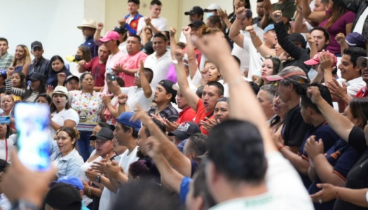Diputados cuestionan a ARENA y FMLN por no mejorar pensiones en el pasado